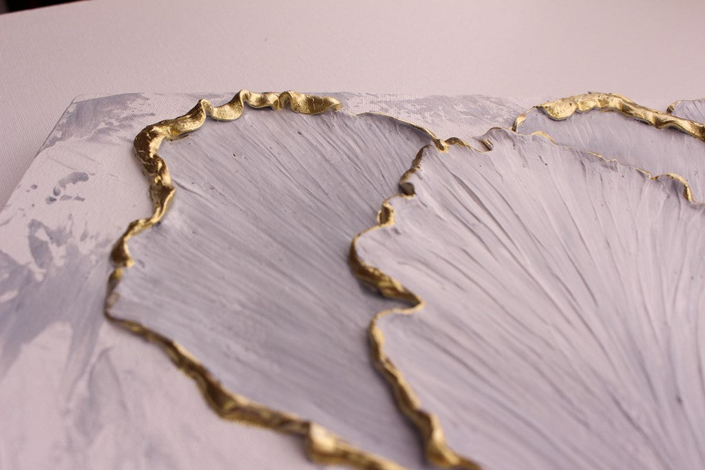 Serenity in Bloom – Stunning Textured Flower Painting with Gold Elegance